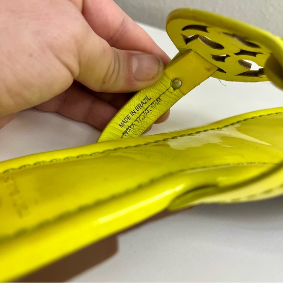 Tory Burch Neon Yellow Miller Patent Leather Sandals Size 6.5 - Picture 7 of 8